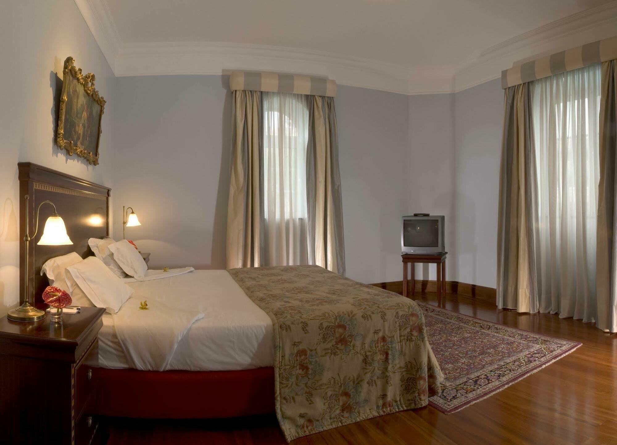 Pestana Miramar Garden & Ocean Hotel Funchal  Room photo